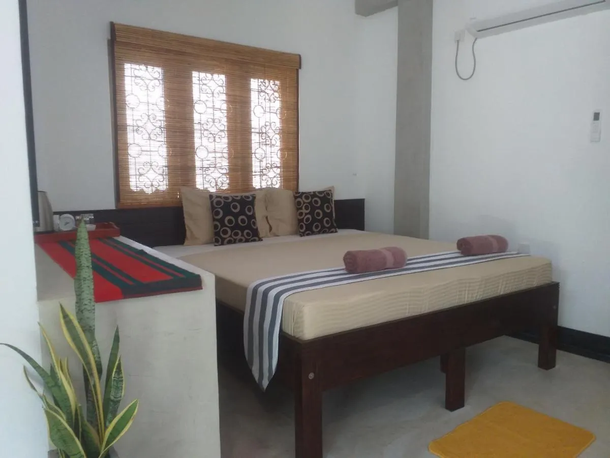 Green Wood Villa Negombo 3*,