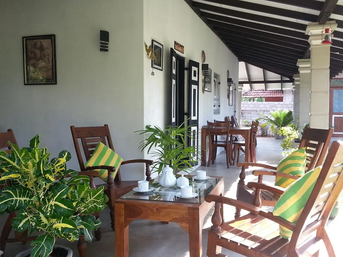 Bed & Breakfast Green Wood Villa Negombo