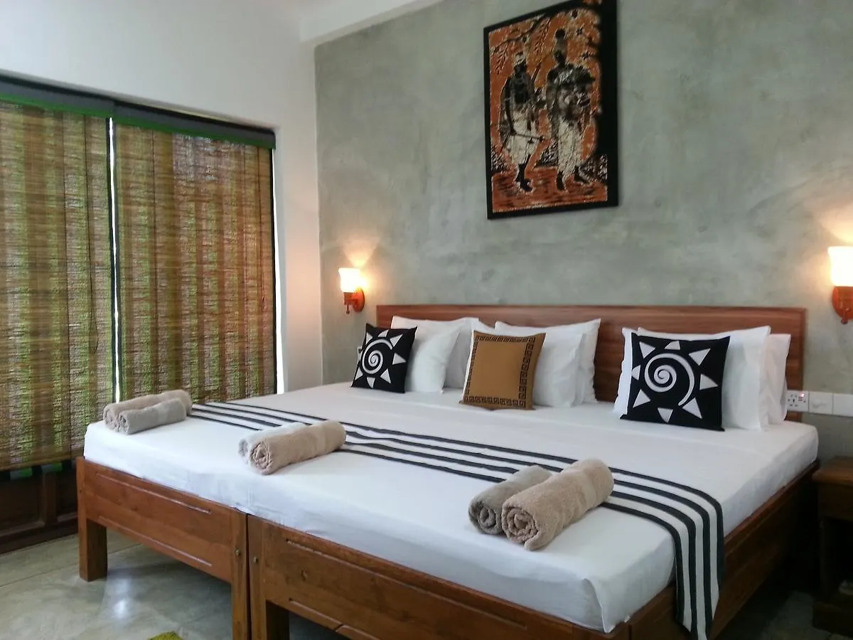 *** Bed & Breakfast Green Wood Villa Negombo Sri Lanka