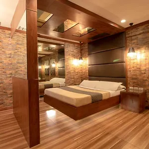 ** Motel Victoria Court Pinas Philippines