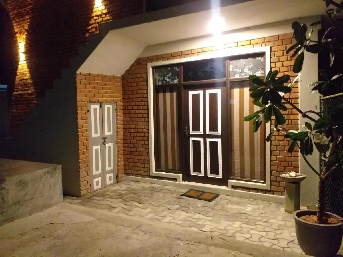 Green Wood Villa Negombo 3*,