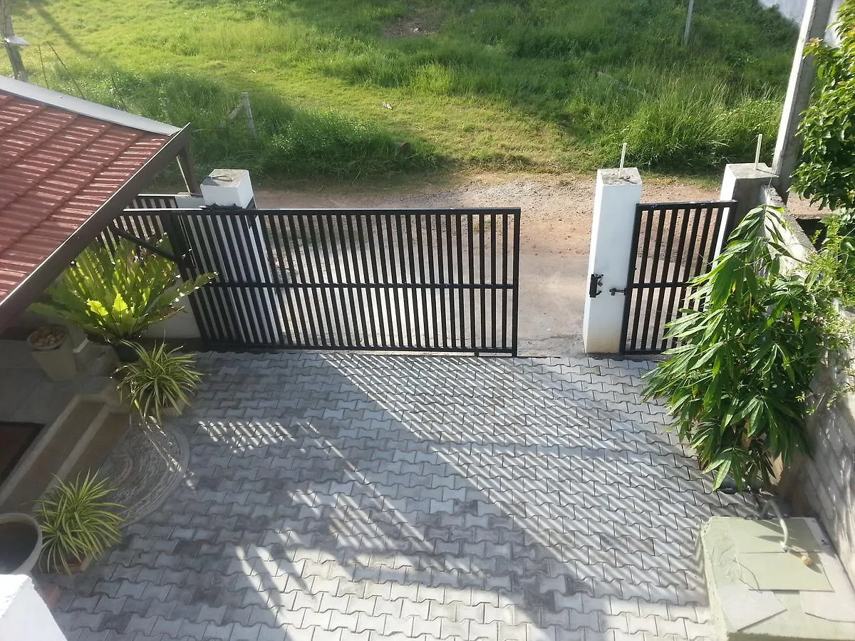 Green Wood Villa Negombo Nocleg ze śniadaniem
