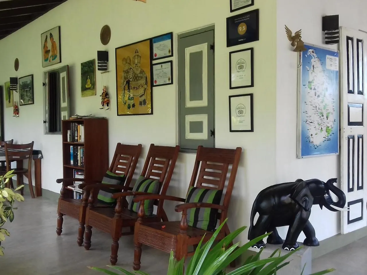 Green Wood Villa Negombo